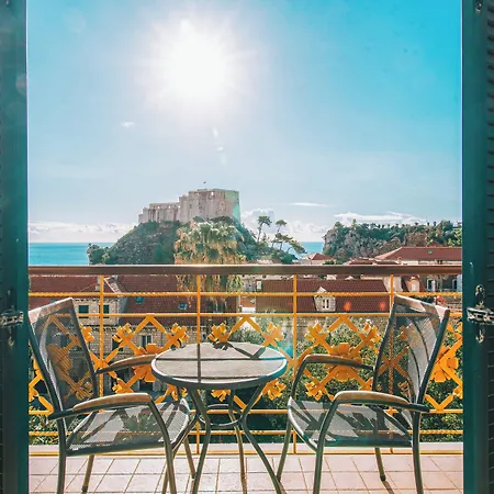 Hilton Imperial Hotell 5*