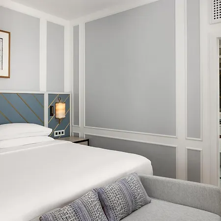 Hilton Imperial Hotel