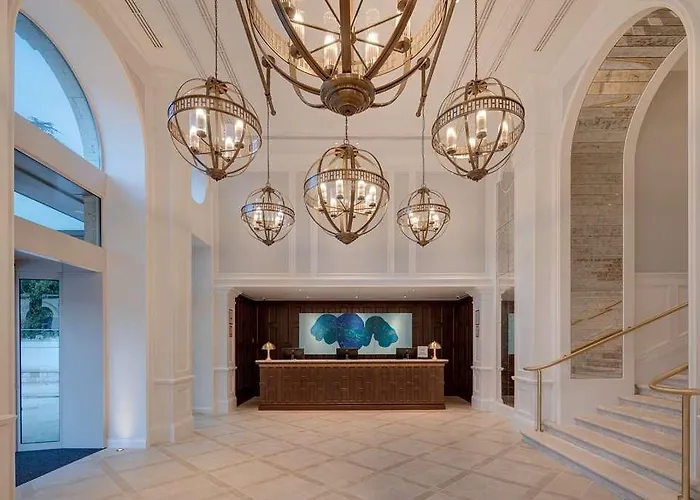 Hilton Imperial Отель