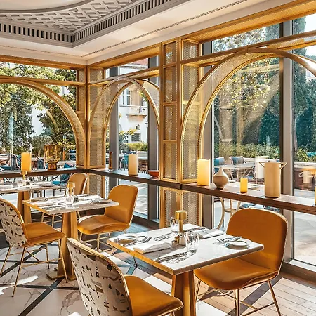Отель Hilton Imperial