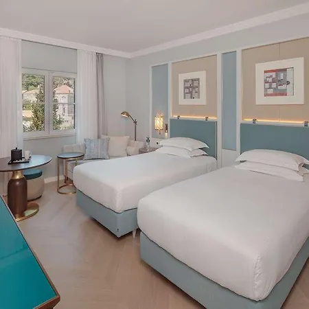Отель Hilton Imperial 5*