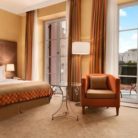 Отель Hilton Imperial